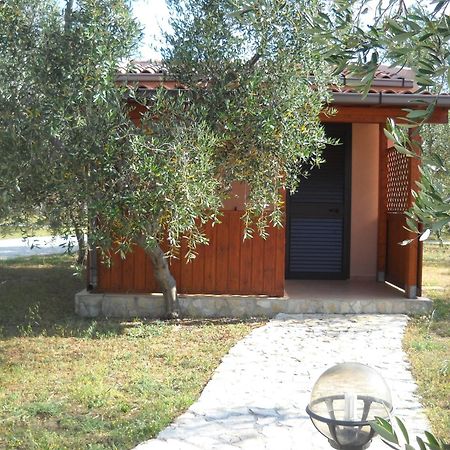 Santa Maria Villaggio Turistico В'єсте Екстер'єр фото