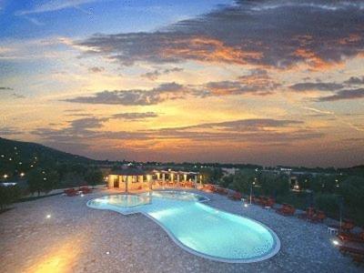 Santa Maria Villaggio Turistico В'єсте Екстер'єр фото