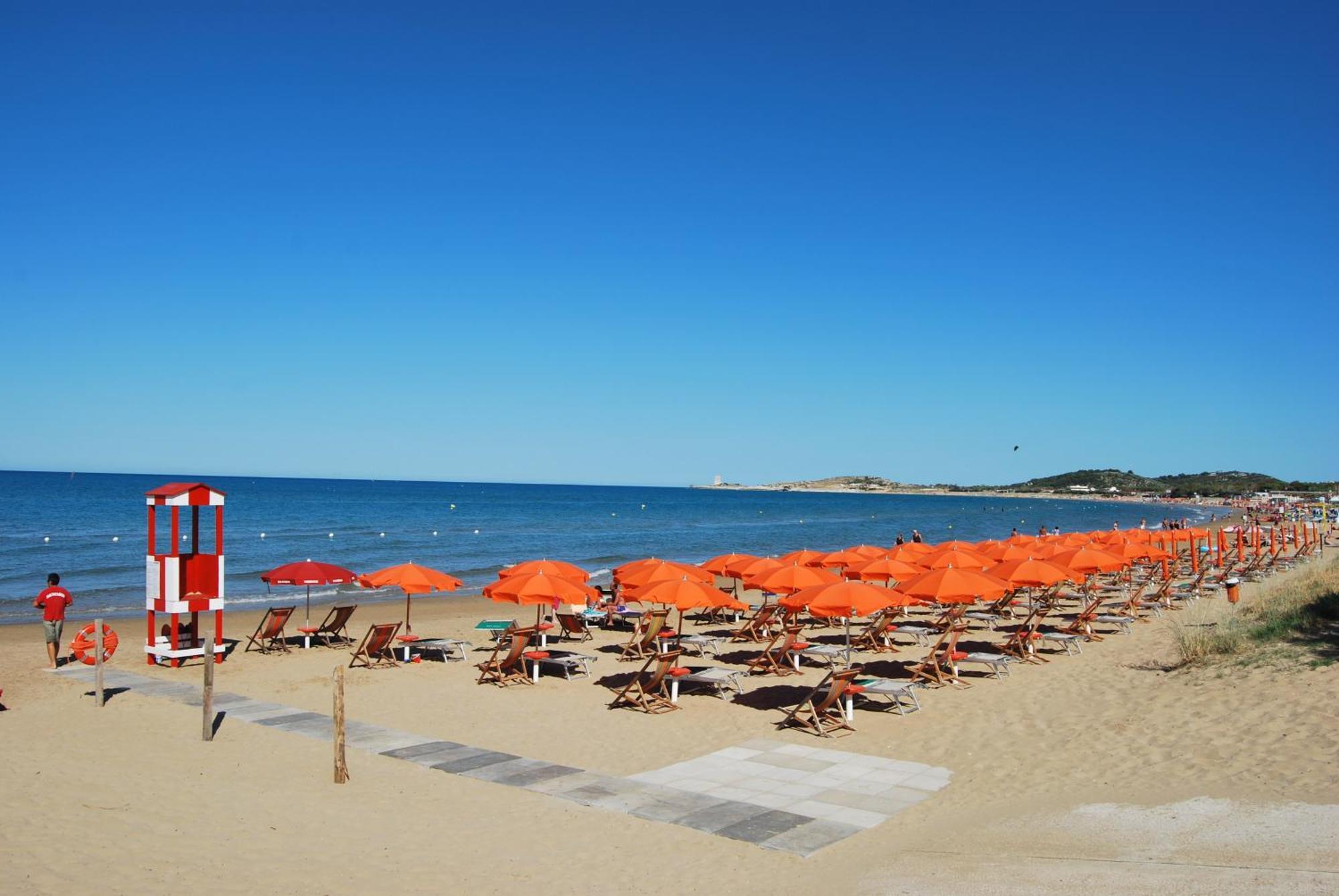 Santa Maria Villaggio Turistico В'єсте Екстер'єр фото